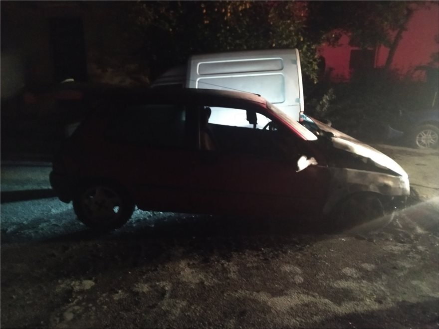 Ισχυρή έκρηξη έξω από τηλεοπτικό σταθμό – Είχε τοποθετηθεί βόμβα σε αυτοκίνητο δημοσιογράφου (βίντεο-φωτο)