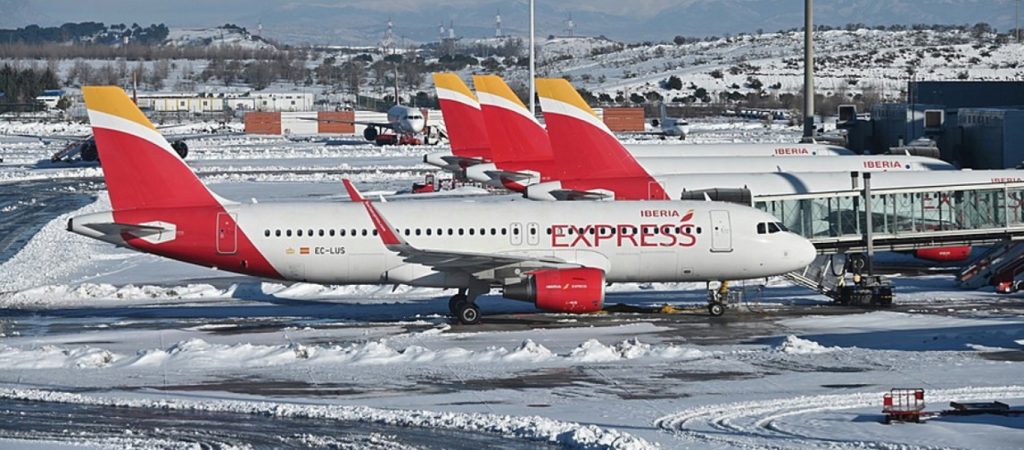 Ισπανία: Τέθηκε εκ νέου σε λειτουργία το αεροδρόμιο «Μπαράχας» της Μαδρίτης