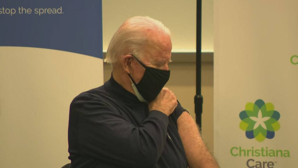 Τ.Μπάιντεν: Θα κάνει σήμερα την δεύτερη δόση του εμβολίου της Pfizer