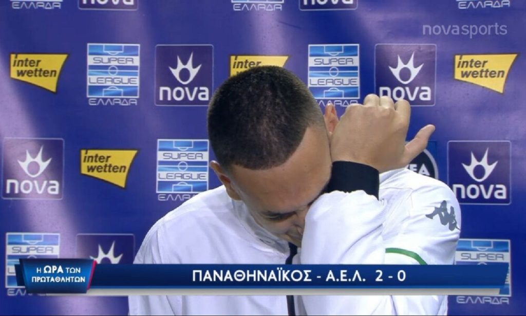 Το ξέσπασμα του Δ.Εμμανουηλίδη για τη μητέρα του – Έβαλε τα κλάματα την ώρα που έκανε δηλώσεις (βίντεο)