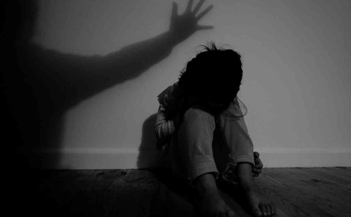 Θεσσαλονίκη : Στη φυλακή οδηγείται 44χρονος πατέρας για ασέλγεια στην 4χρονη κόρη του