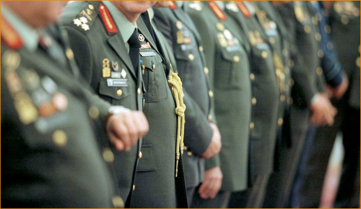 Έρχονται κρίσεις για την στρατιωτική ηγεσία των ΕΔ – Ποιοι θα παραμείνουν στις θέσεις τους