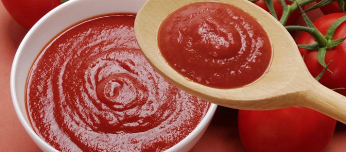 Το καρύκευμα που κάνει τους λεκέδες από σάλτσα ντομάτας «παρελθόν»