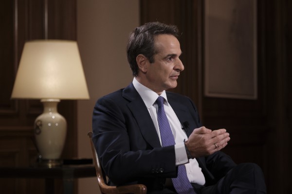 K.Mητσοτάκης για το «αναγκαστικά υποχρεωτικό εμβόλιο» κατά Covid-19: «Μην έχουμε αυταπάτες θα το θέλουν οι εταιρείες»!