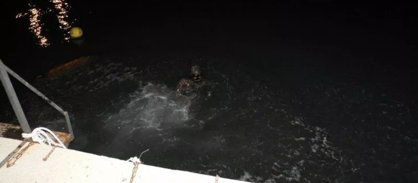 Ηράκλειο: 28χρονος έπεσε με το αυτοκίνητό του στην θάλασσα – Σώθηκε ο οδηγός (φώτο)