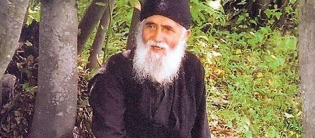 Γέροντας Παΐσιος για ελληνοτουρκικά: «Οι Τούρκοι θα φύγουν από μόνοι τους – Ο πόλεμος θα γίνει για το νερό»