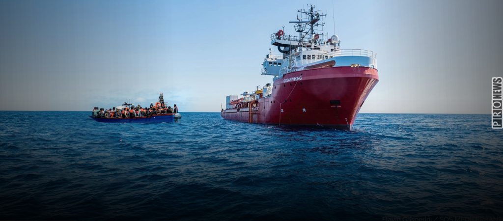 ΜΚΟ ετοιμάζονται να πλημμυρίσουν και πάλι την Ευρώπη με παρανόμους μετανάστες – Τρέμουν το ενδεχόμενο επιστροφής Σαλβίνι