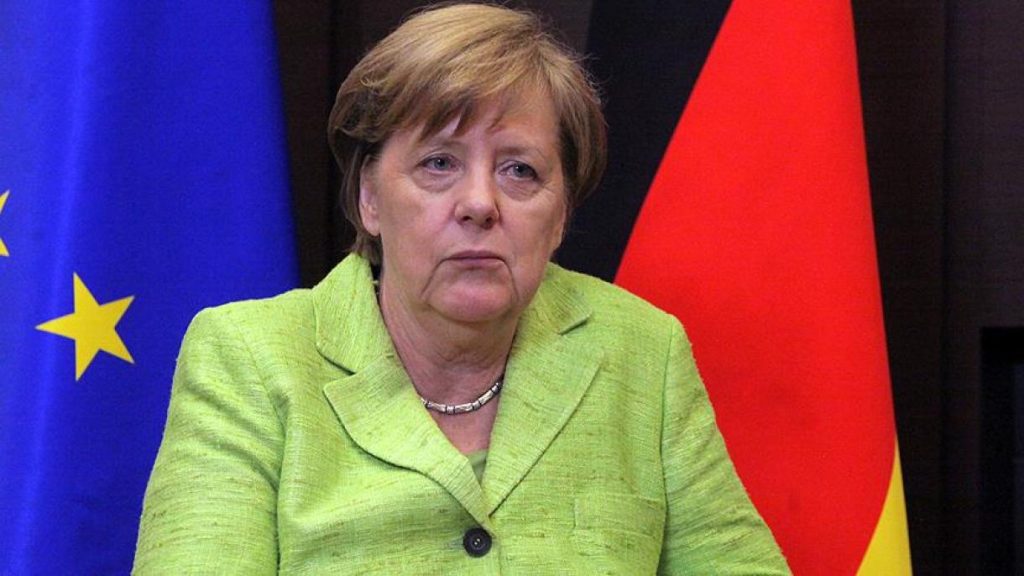 Γερμανία: Η Α.Μέρκελ σκέφτεται μέγα-lockdown – «Λουκέτο» στις δημόσιες συγκοινωνίες