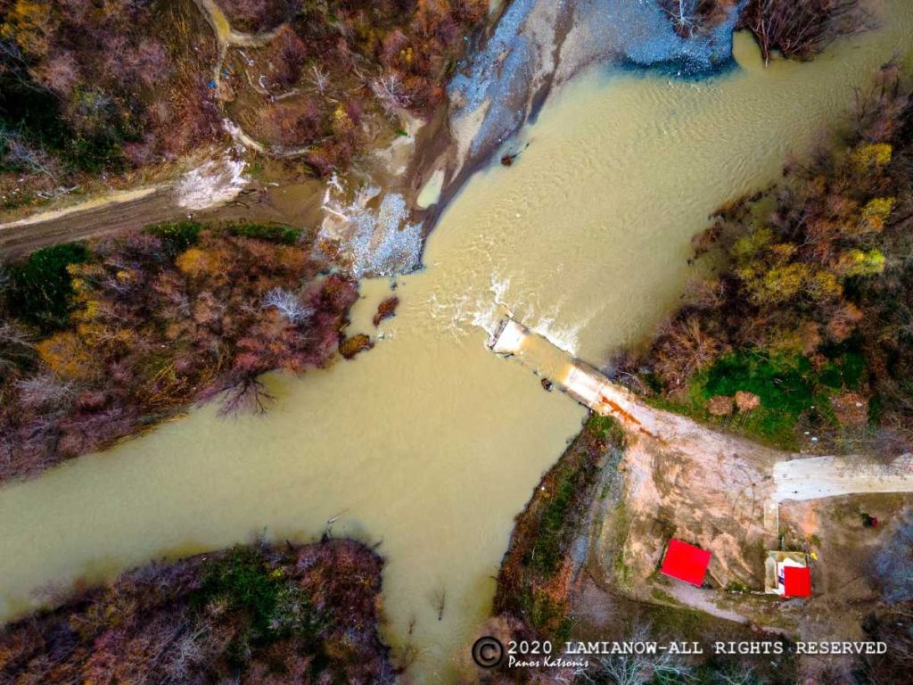 Φθιώτιδα: Ο Σπερχειός από ψηλά – Άγρια και καθηλωτική η όψη του (βίντεο)