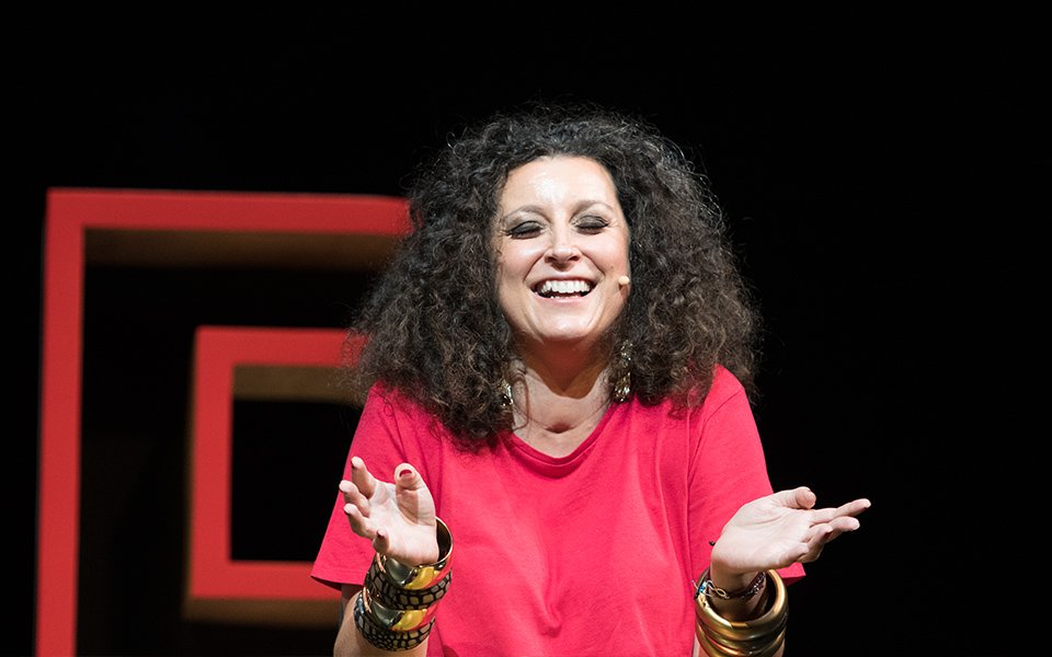 Ανατριχιάζει η Κατερίνα Βρανά: «Έπαθα διάτρηση εντέρου και σηψαιμία – 8 στους 10 πεθαίνουν»