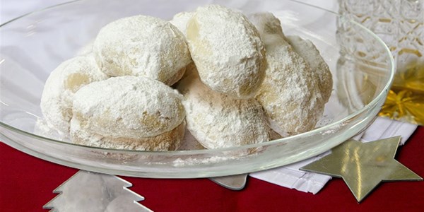 Περίσσεψαν κουραμπιέδες; – Να τι μπορείτε να τους κάνετε για να μην τους πετάξετε