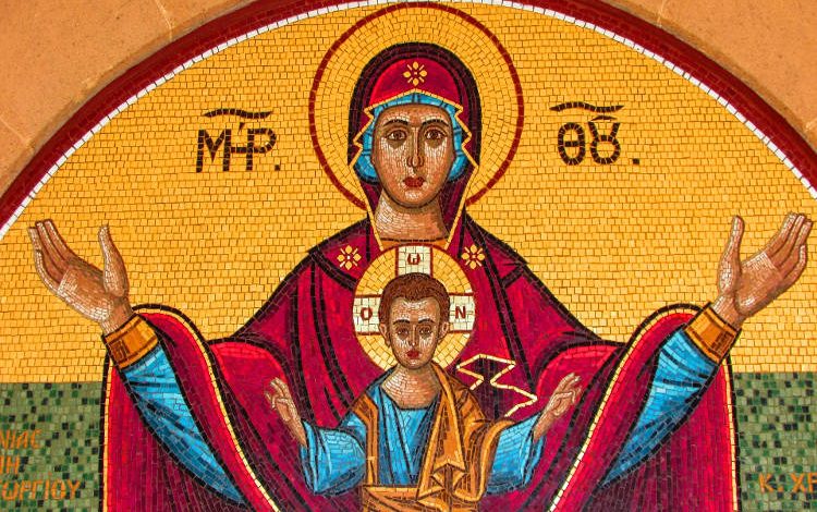 Η πιο ασυνήθιστη εικόνα της Παναγίας – Εμφανίζεται διαπερασμένη από επτά σπαθιά (φωτο)