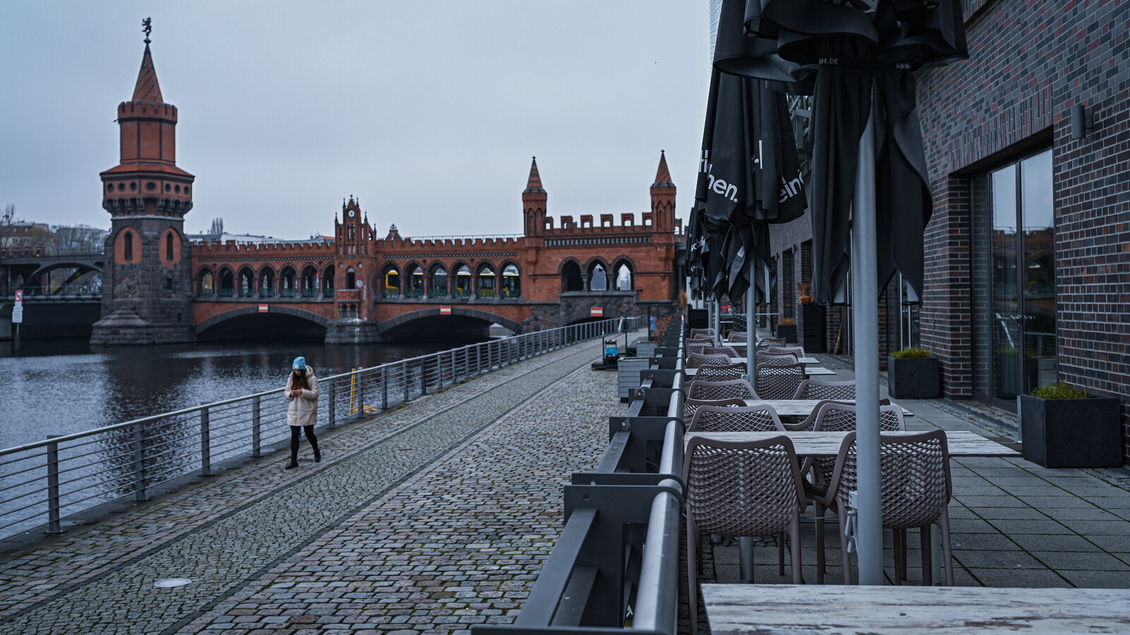 Νέα γερμανική επιστημονική «βόμβα»: «Η ΕΕ να επιβάλλει πανευρωπαϊκό lockdown»