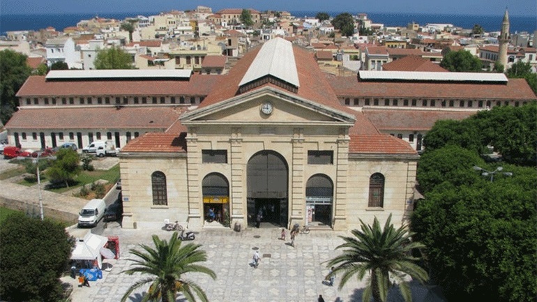 «Ξαναχτίζεται» η δημοτική αγορά των Χανίων 108 χρόνια μετά την ανέγερσή της