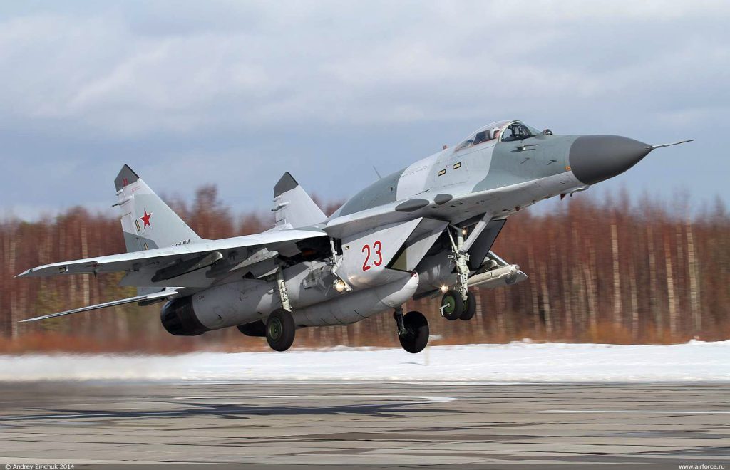 Μαχητικά MIG-29 «έστειλαν μήνυμα» από περιοχή που ελέγχει ο Χάφταρ στη Λιβύη (βίντεο)