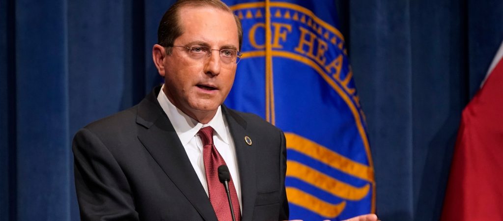 Υπέβαλε την παραίτησή του ο υπουργός Υγείας των ΗΠΑ Άλεξ Αζάρ