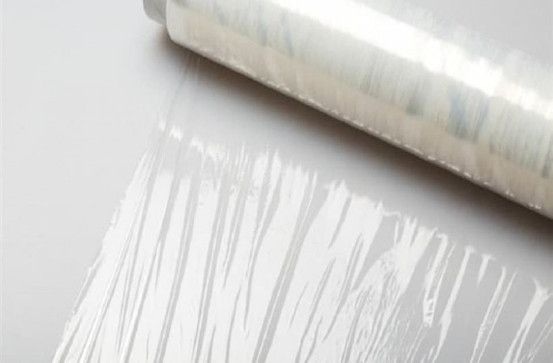 Θα σας «λύσει» τα χέρια: Το κόλπο με την πλαστική μεμβράνη που έγινε viral στο TikTok (βίντεο)