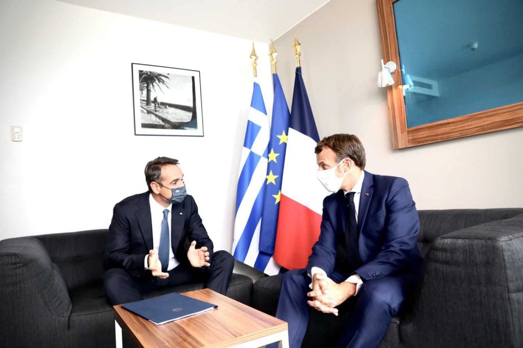 Αντίθεση στην πρόταση Κ.Μητσοτάκη για πιστοποιητικό εμβολιασμού η Γαλλία