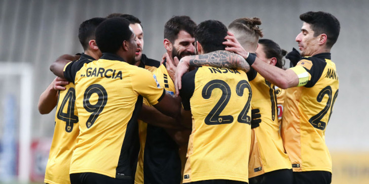 Super League: Η ΑΕΚ νίκησε 2-1 τον Ατρόμητο