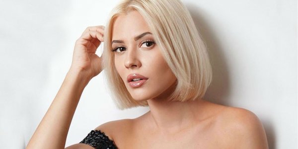 Λάουρα Νάργες: «Στο Survivor μας πέταξαν μια φρατζόλα ψωμί στη λάσπη και νομίζαμε ότι ήταν το καλύτερο που είχαμε φάει»