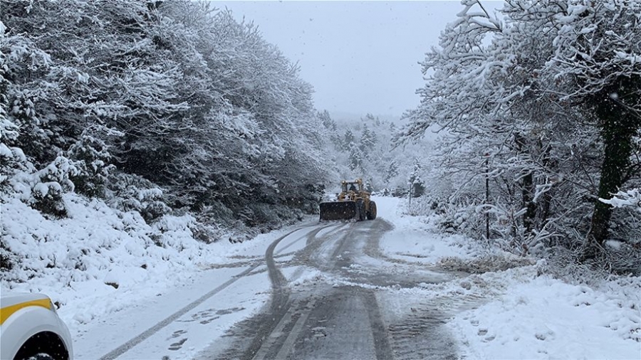 Κακοκαιρία «Λέανδρος»: Ποιοι δρόμοι παραμένουν κλειστοί στην Κεντρική Μακεδονία