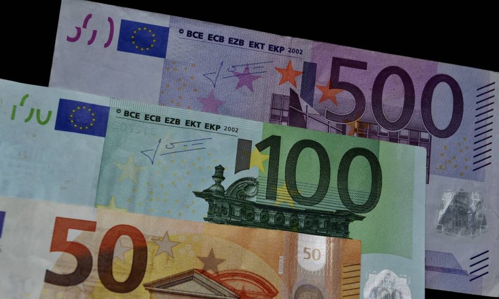 ΕΦΚΑ: Έρχονται πληρωμές με αναδρομικά για 30.000 νέες συντάξεις κάθε μήνα