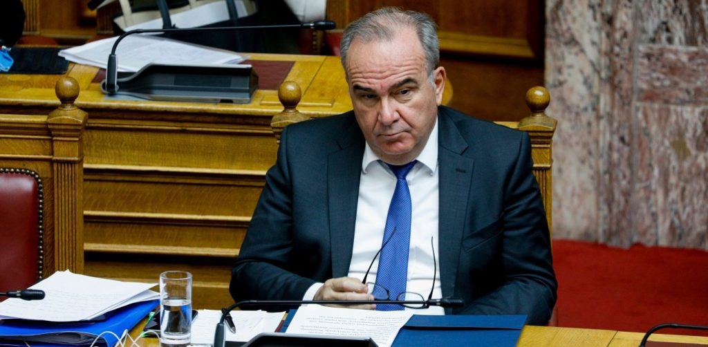 Ν.Παπαθανάσης: «Δεν μπορώ να σας πω αν η επιτροπή την Παρασκευή θα αποφασίσει κάποιο περαιτέρω άνοιγμα» (βίντεο)