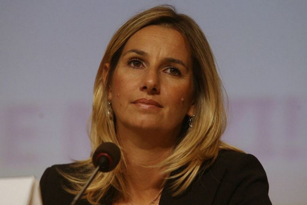 Σοφία Μπεκατώρου: «Χρειάζεται χρόνος για να μπορέσει κάποιος να ζήσει με αυτή την κατάσταση και να την πει δημοσίως»