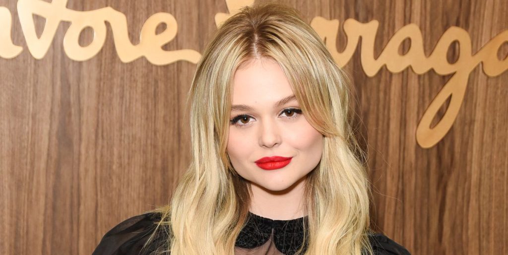 Emily Alyn Lind: Η ξανθιά ηθοποιός ξέρει πως να κάνει αισθητή την παρουσία της (φωτό)