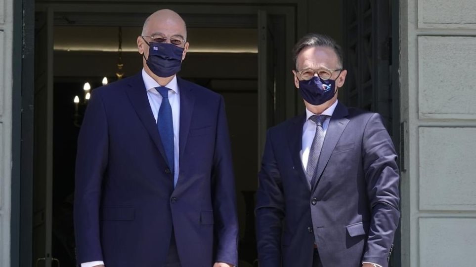 Επικοινωνία Χ.Μάας με Ν.Δένδια – Τι συζήτησαν