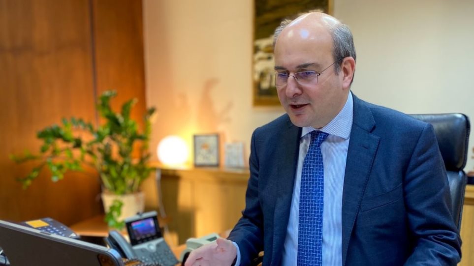 Το υπουργείο εργασίας προωθεί το κεφαλαιοποιητικό σύστημα επικουρικής ασφάλισης