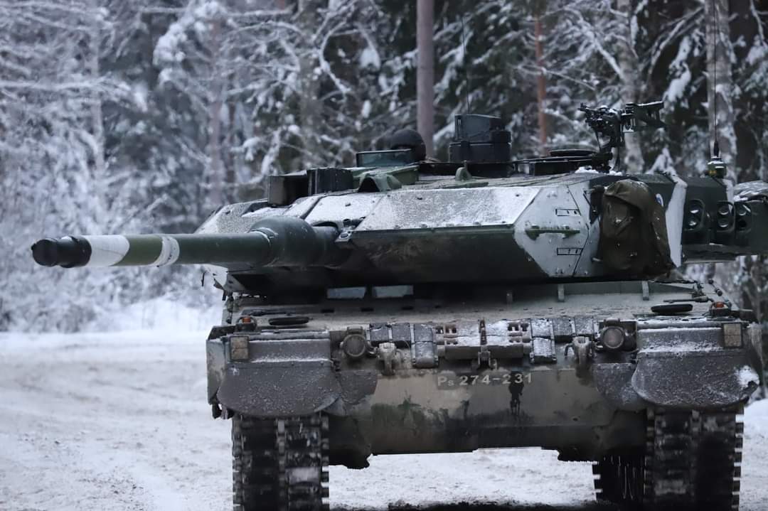 Leopard 2A6 στα χιονισμένα δάση της Φινλανδίας