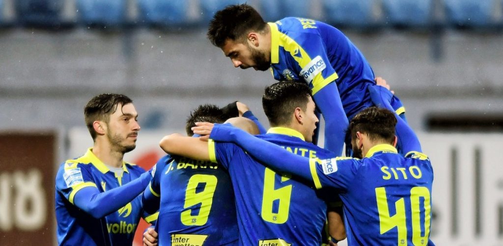Αστέρας Τρίπολης-Λάρισα 1-0: Ο Μπαράλες τον οδηγεί στην 6αδα
