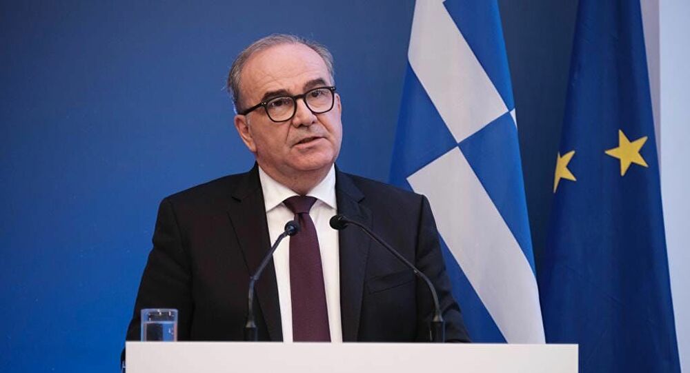 N.Παπαθανάσης: «Πρέπει να ανοίξουν τα σχολεία και μετά να συζητήσουμε για τα χιονοδρομικά»