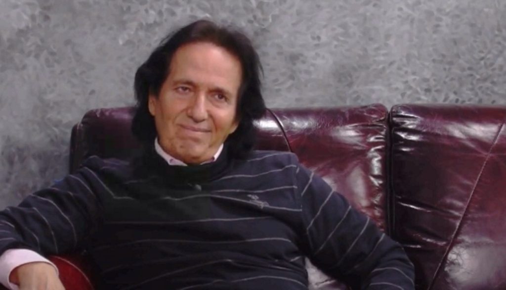 «Στην Υγειά μας»: «Φωτιά» πήρε το Twitter – «Πασχάλης 1991 vs Πασχάλης 2021» (φώτο)