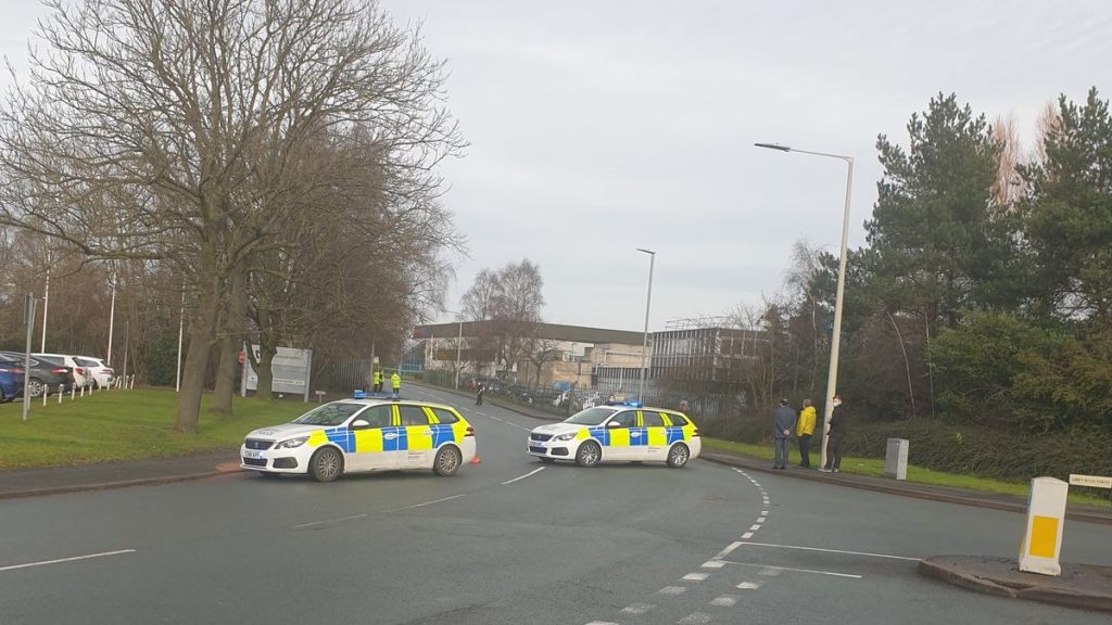 Εκκενώθηκε εργοστάσιο παραγωγής εμβολίων της AstraZeneca στην Ουαλία – Εντοπίστηκε ύποπτο αντικείμενο