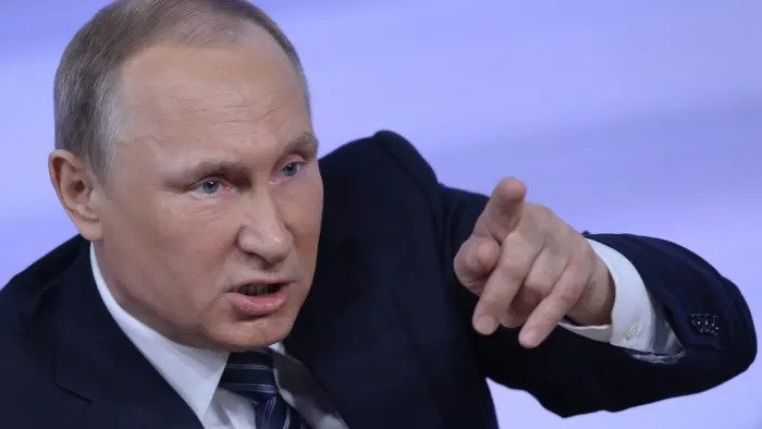 Βαρυσήμαντη δήλωση Πούτιν για τους  «κολοσούς» του διαδικτύου: «Υπαγορεύουν στον κόσμο πώς να ζήσει»