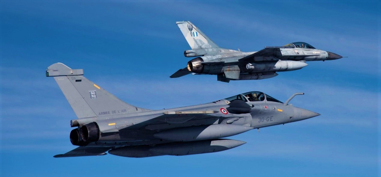Γαλλικές αεροπορικές δυνάμεις έρχονται στην Ελλάδα – Τουρκικά μαχητικά αναπτύσσονται στις δυτικές βάσεις