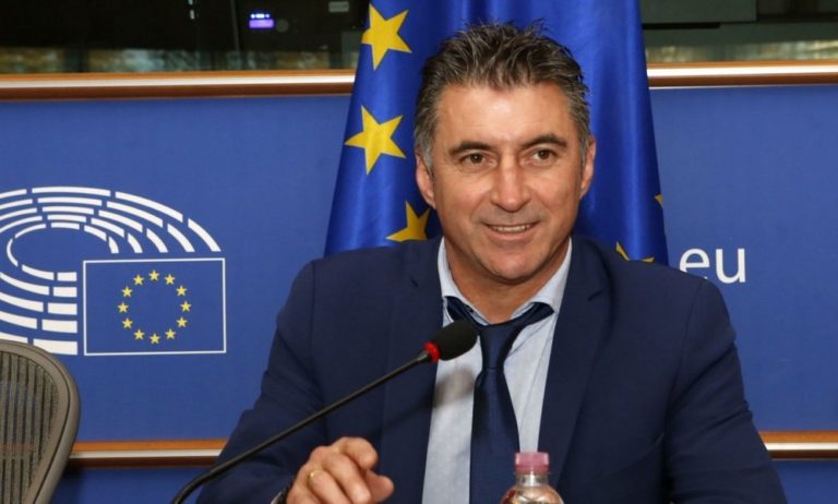 Επανεντάσσεται στην ευρωκοινοβουλευτική ομάδα της ΝΔ ο Θοδωρής Ζαγοράκης – Συναντήθηκε με τον Κ.Μητσοτάκη