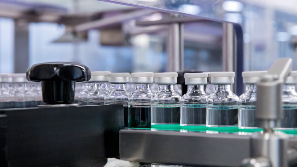 Διαστάσεις «πολέμου» ΕΕ-Βρετανίας για την AstraZeneca – Οι Βρυξέλλες ζητούν προτεραιότητα
