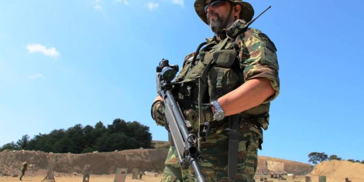 Τι απάντησε ο ΥΦΕΘΑ σε κοινοβουλευτική ερώτηση για τα ηλικιακά όρια ένταξης στην Εθνοφυλακή