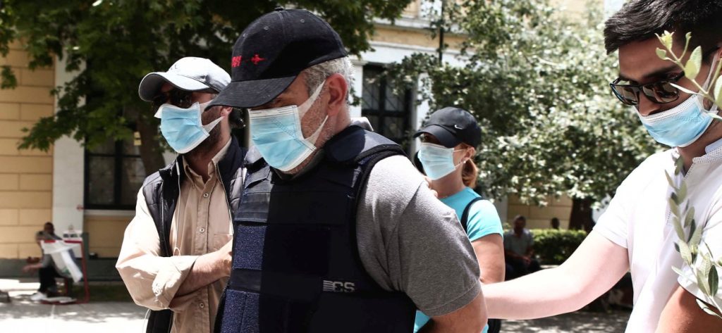Προκαλεί η νέα απολογία του ψευτογιατρού: «Δεν ευθύνομαι για τον θάνατο των ασθενών»