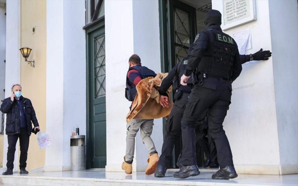 Σεξουαλική κακοποίηση 11χρονης πρωταθλήτριας ιστιοπλοΐας: «Με βίαζε ενώ ο πατέρας μου κοιμόταν»