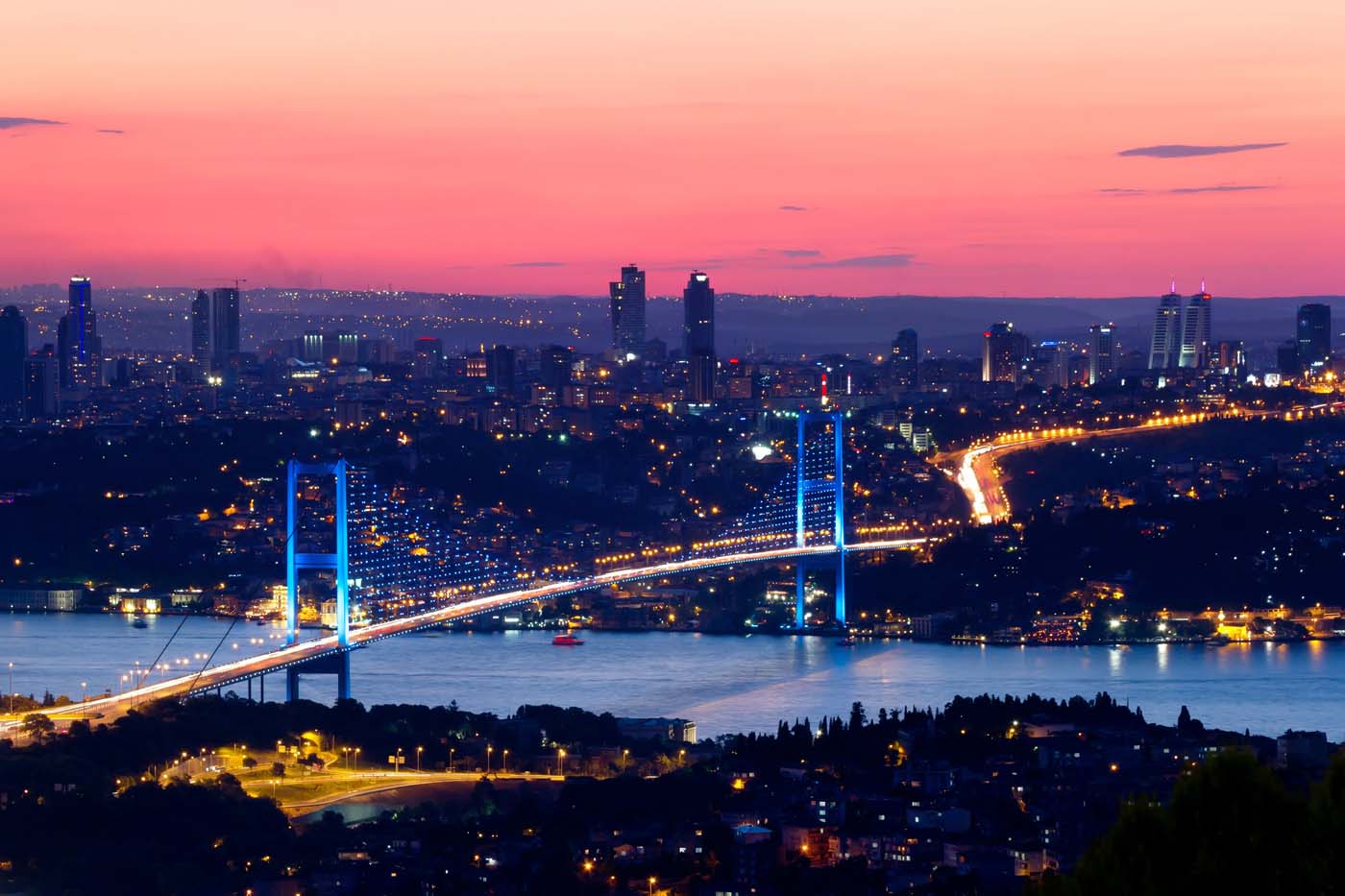 Περιμένουν σεισμό στην Κωνσταντινούπολη; – Η ανωμαλία στο υποθαλάσσιο ανάγλυφο της Θάλασσας του Μαρμαρά