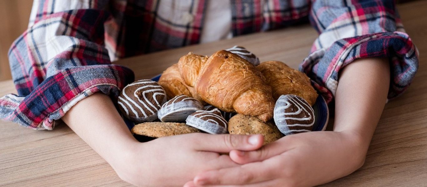 Συναισθηματική πείνα: Τι να κάνετε για να την αντιμετωπίσετε