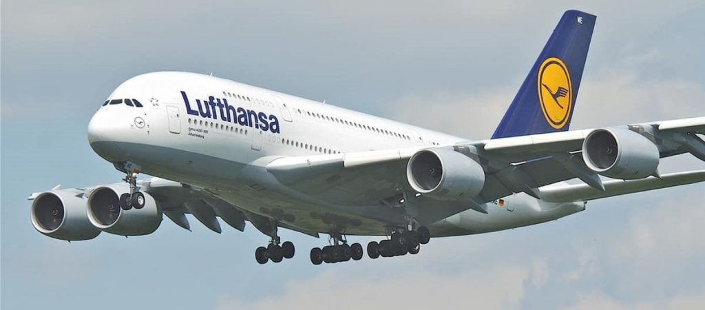Lufthansa: Πραγματοποίησε την μεγαλύτερη πτήση χωρίς στάση στην ιστορία της – Είχε διάρκεια 15 ώρες και 36 λεπτά
