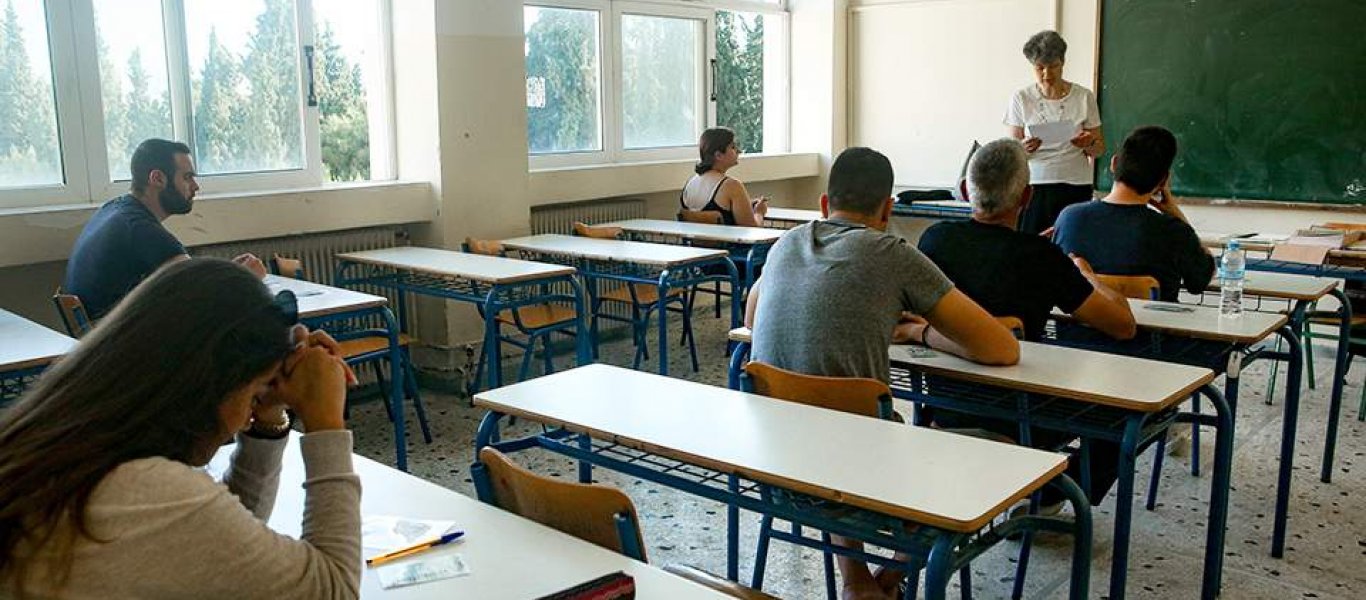 Ν.Καπραβέλος: «Μεγάλος λάθος που άνοιξαν τα σχολεία – Θα το πληρώσουμε ακριβά»
