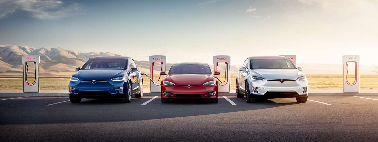 Η Tesla μας παρουσιάζει την πλήρη «αυτο-οδήγηση»: Ξεκινούν τα test drive χωρίς οδηγό!