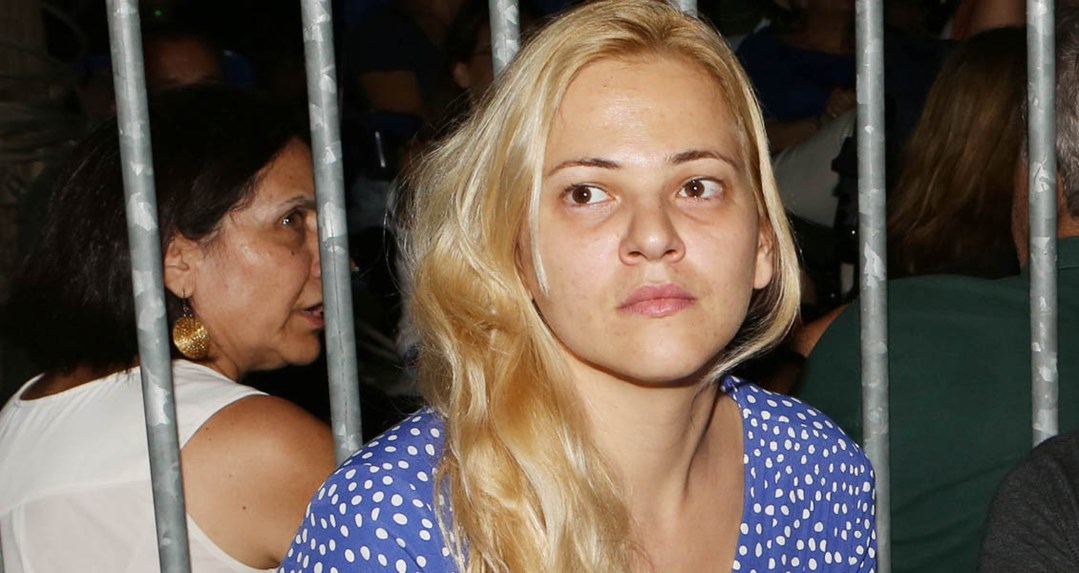 Αθανασία Σμαραγδή: «Καταγγέλλουν τώρα γιατί τα θέατρα είναι κλειστά»