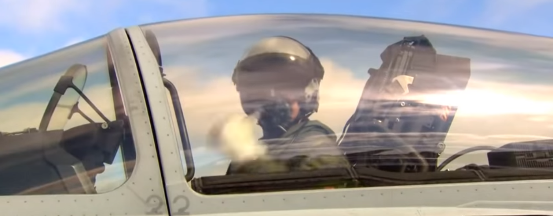 Βίντεο που «κόβει» την ανάσα: Eurofighter Typhoon «σκάβει» ανάμεσα σε φαράγγια